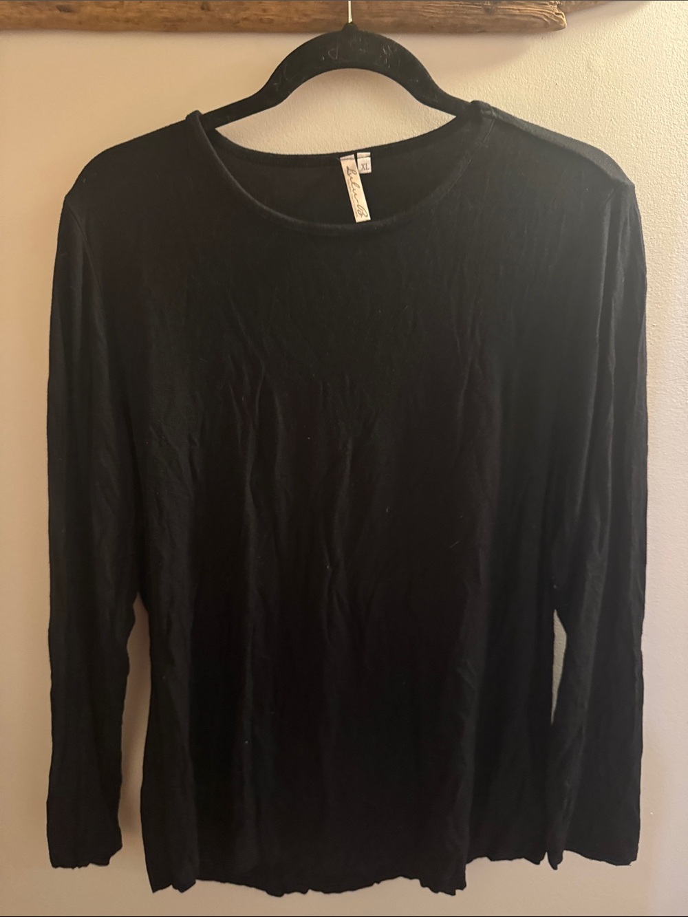 Lulu-B Black Long-Sleeve Crewneck Top women’s XL
